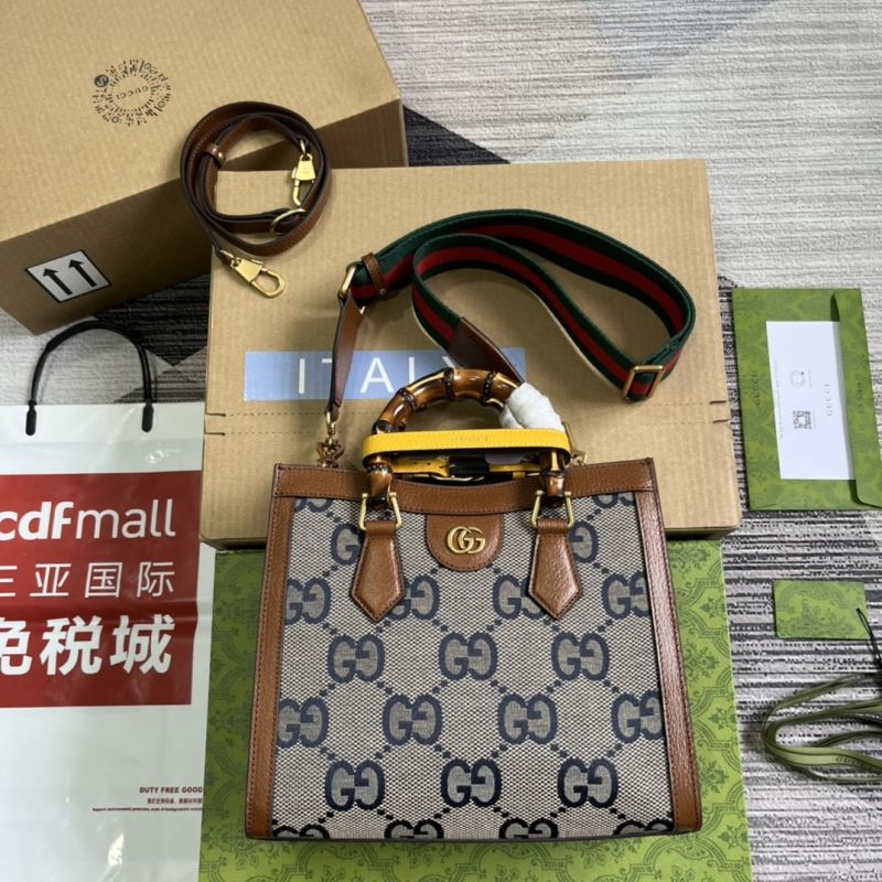 Gvc*1 tote bags